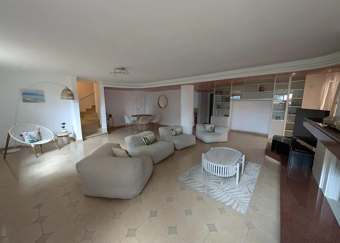 Oasi Sul Golfo 公寓 夸尔图-圣埃莱娜