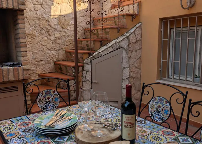 Oasi Sul Golfo * 夸尔图-圣埃莱娜